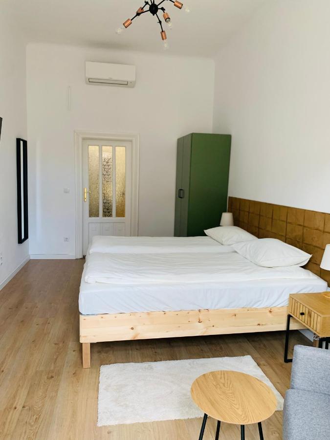 Margaret Boulevard Apartment - With Balcony Budapest Exterior foto